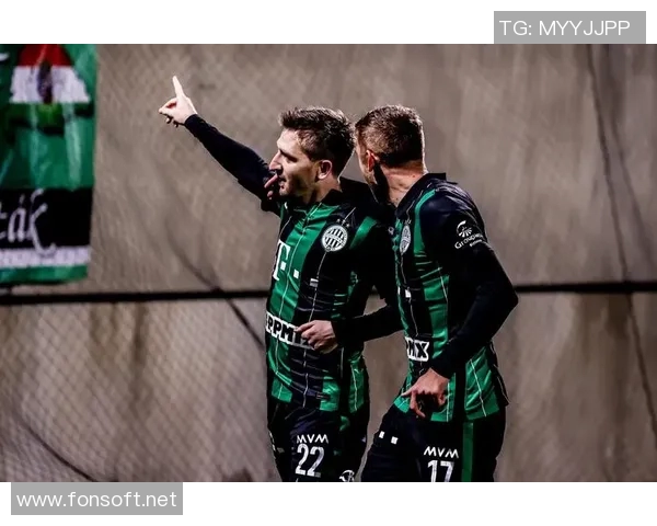 足球明星们如何评价马林的足球才华与职业精神分析 足球明星们如何评价马林的足球才华与职业精神分析