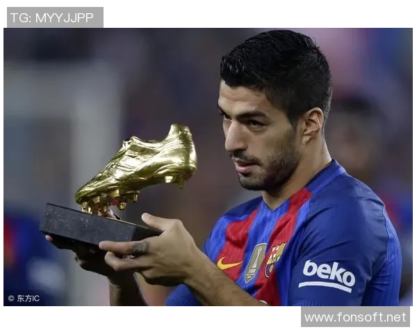 足球明星里贝尔展现完美身材标准引领运动时尚潮流