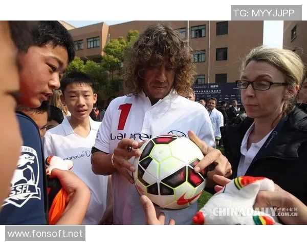 当今足球界颜值争议最大的明星究竟是谁引发热议